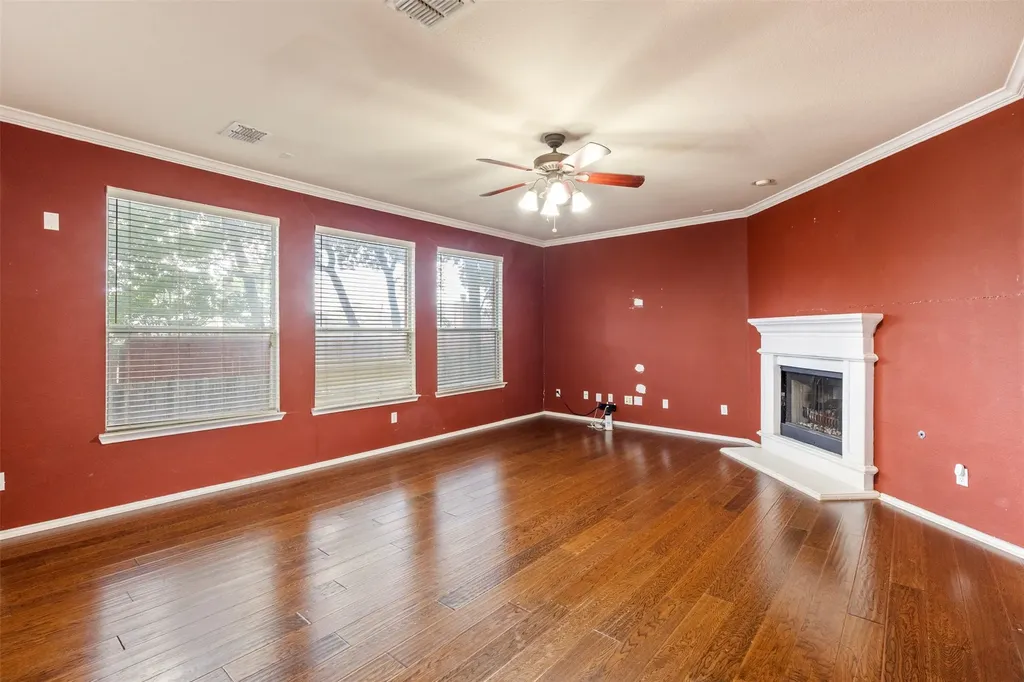 903 Summerbrook Drive Euless TX 76040