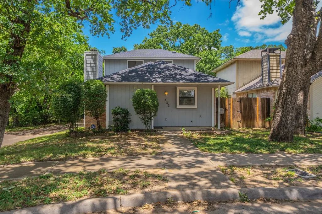 532 Rawls Circle Irving TX 75061