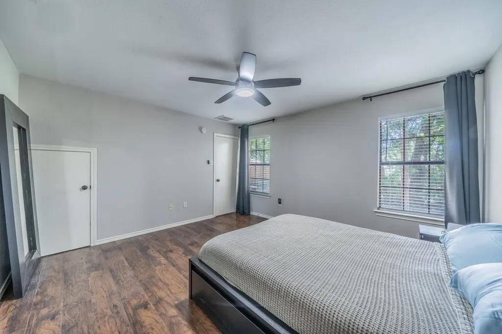 532 Rawls Circle Irving TX 75061