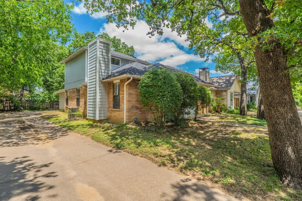 532 Rawls Circle Irving TX 75061