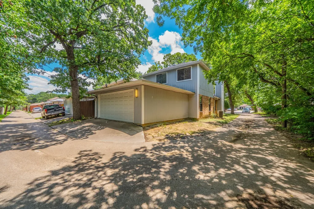 532 Rawls Circle Irving TX 75061