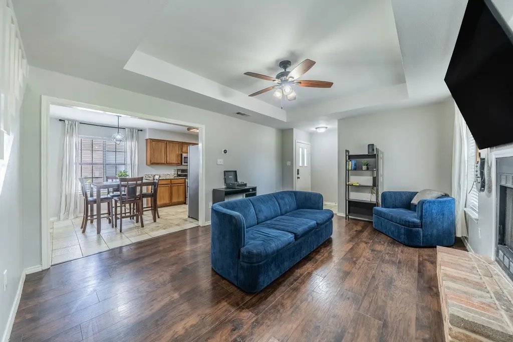 532 Rawls Circle Irving TX 75061