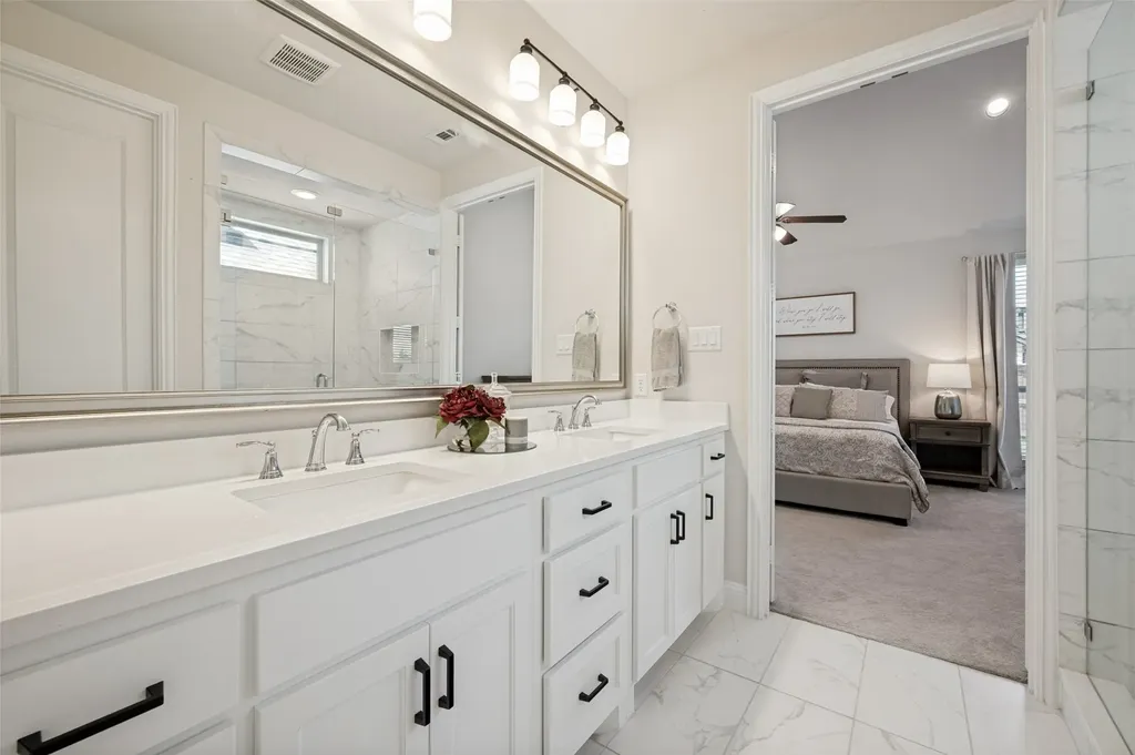 8440 Colburn The Colony TX 75056