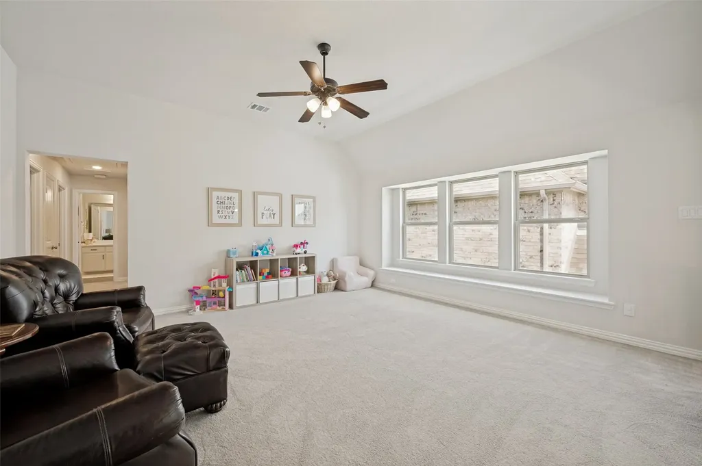 8440 Colburn The Colony TX 75056