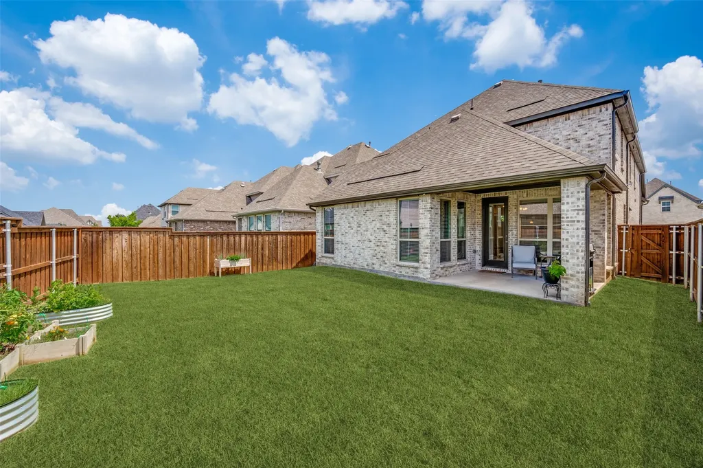 8440 Colburn The Colony TX 75056