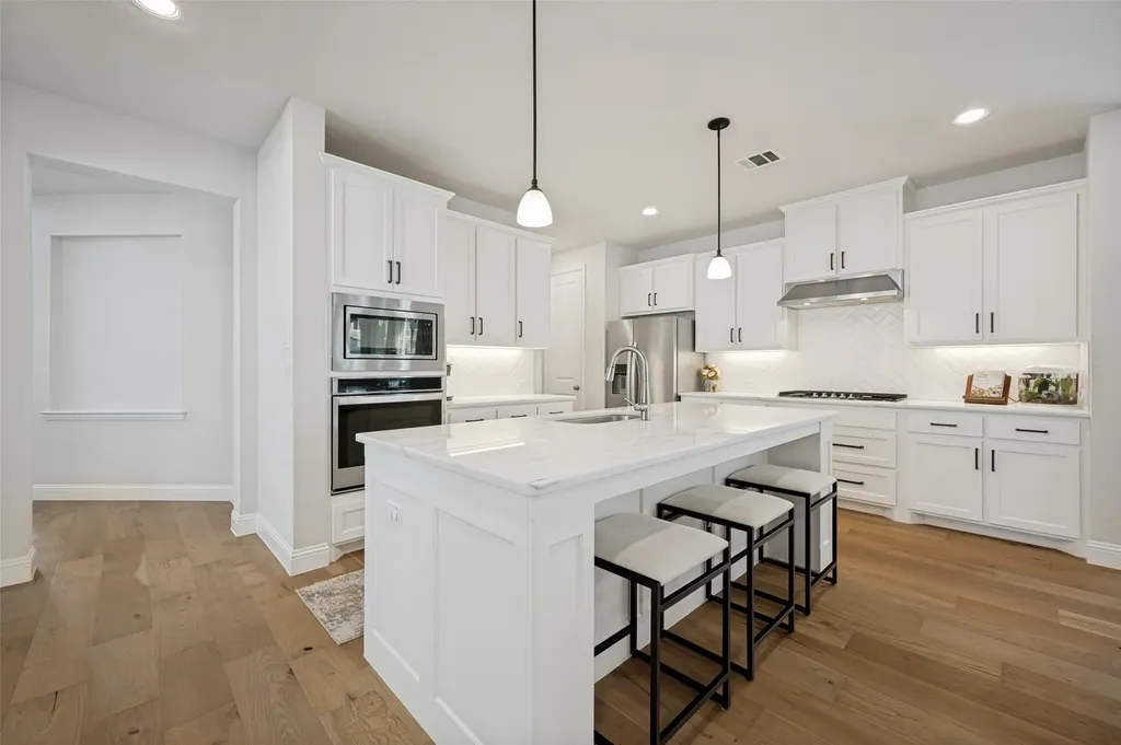 8440 Colburn The Colony TX 75056