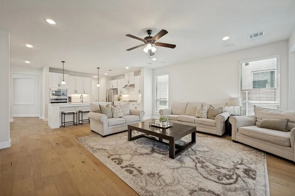 8440 Colburn The Colony TX 75056