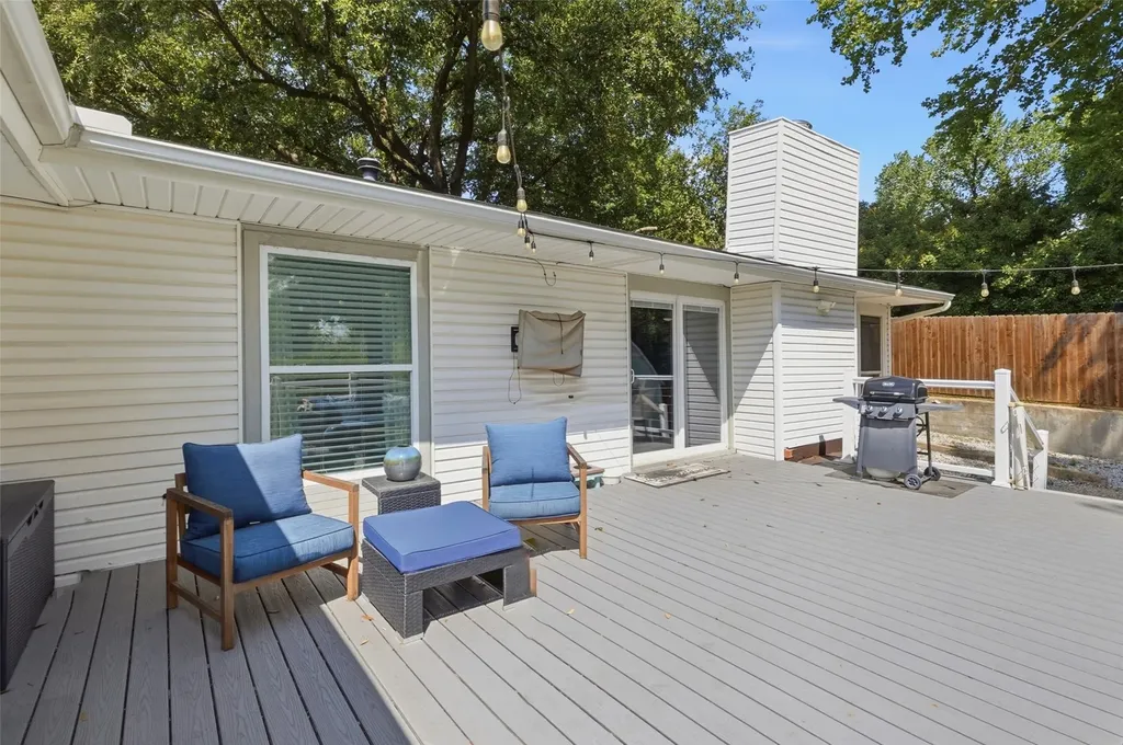 4817 Winthrop Avenue E Fort Worth TX 76116