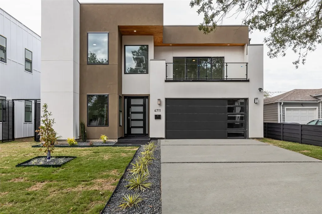 4711 Cowan Avenue Dallas TX 75209
