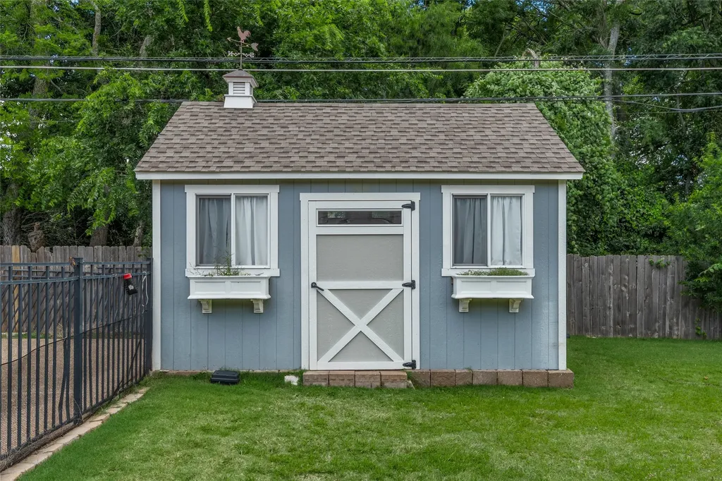 716 Meadow Mountain Drive Waco TX 76712