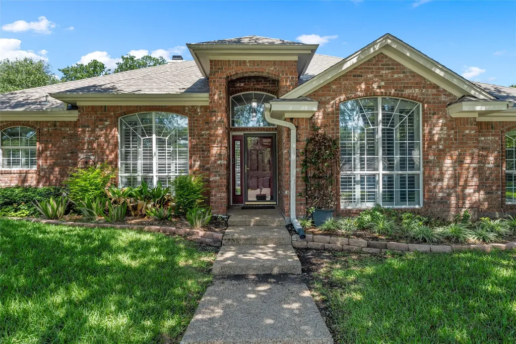 716 Meadow Mountain Drive Waco TX 76712
