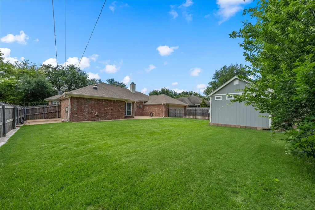 716 Meadow Mountain Drive Waco TX 76712