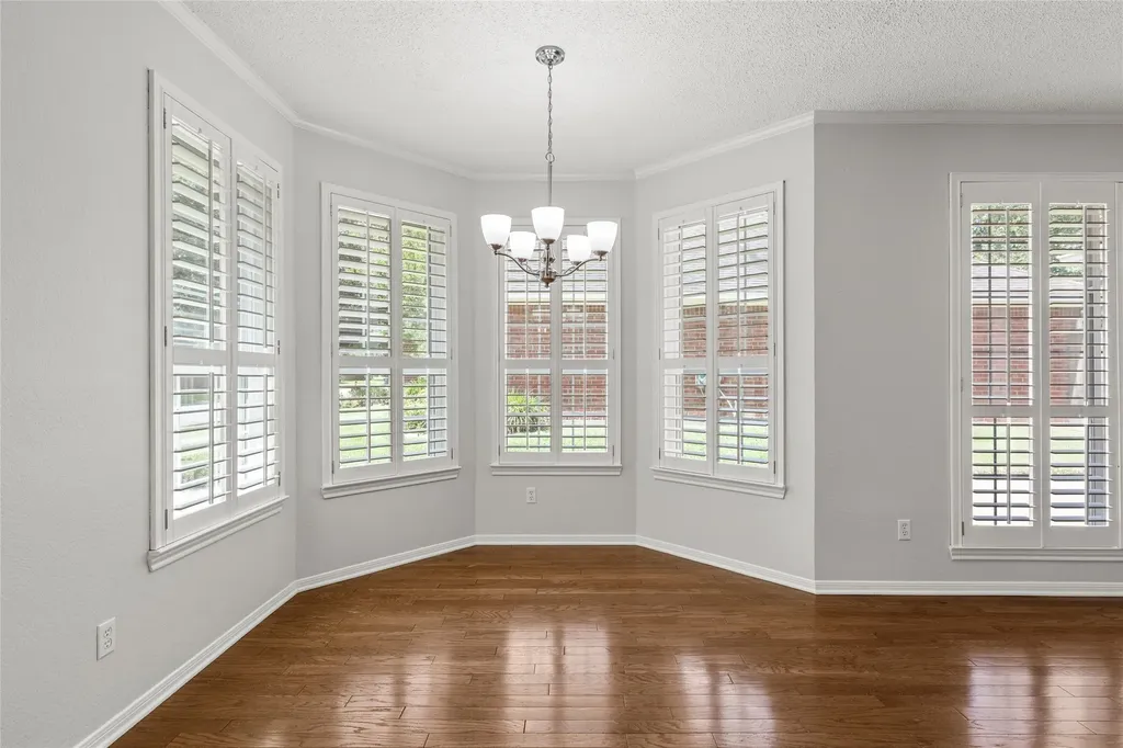 716 Meadow Mountain Drive Waco TX 76712