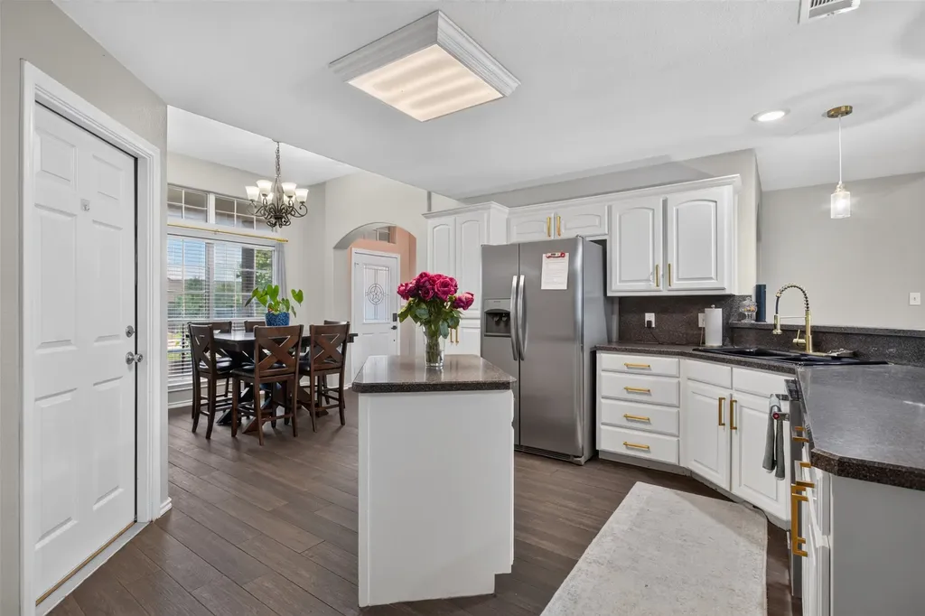 100 Radecke Road Krum TX 76249