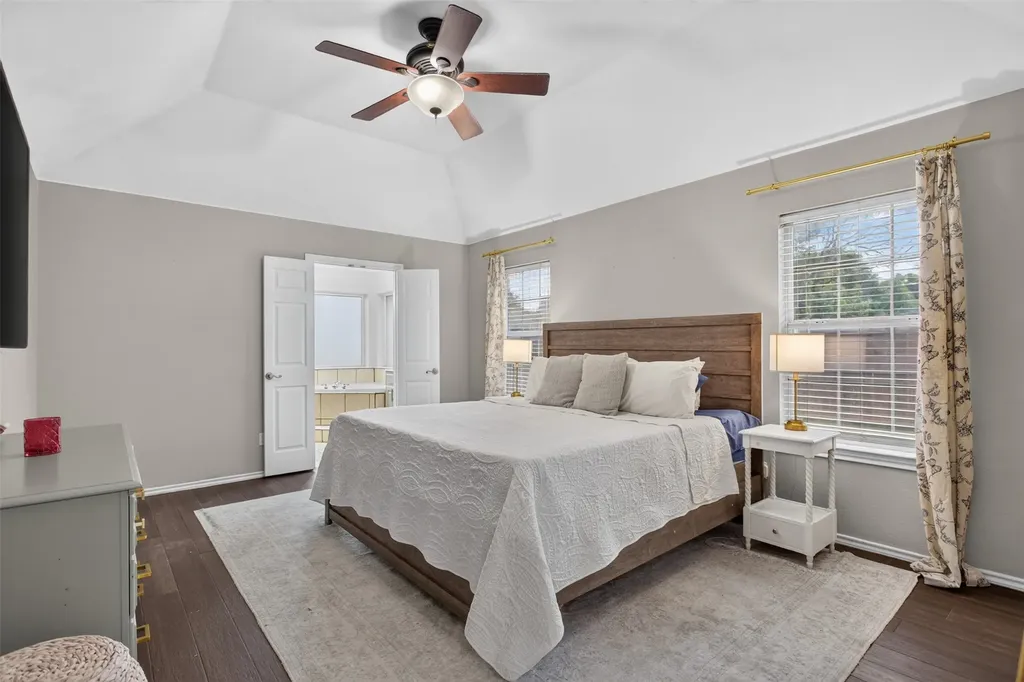 100 Radecke Road Krum TX 76249