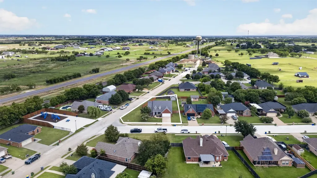 100 Radecke Road Krum TX 76249