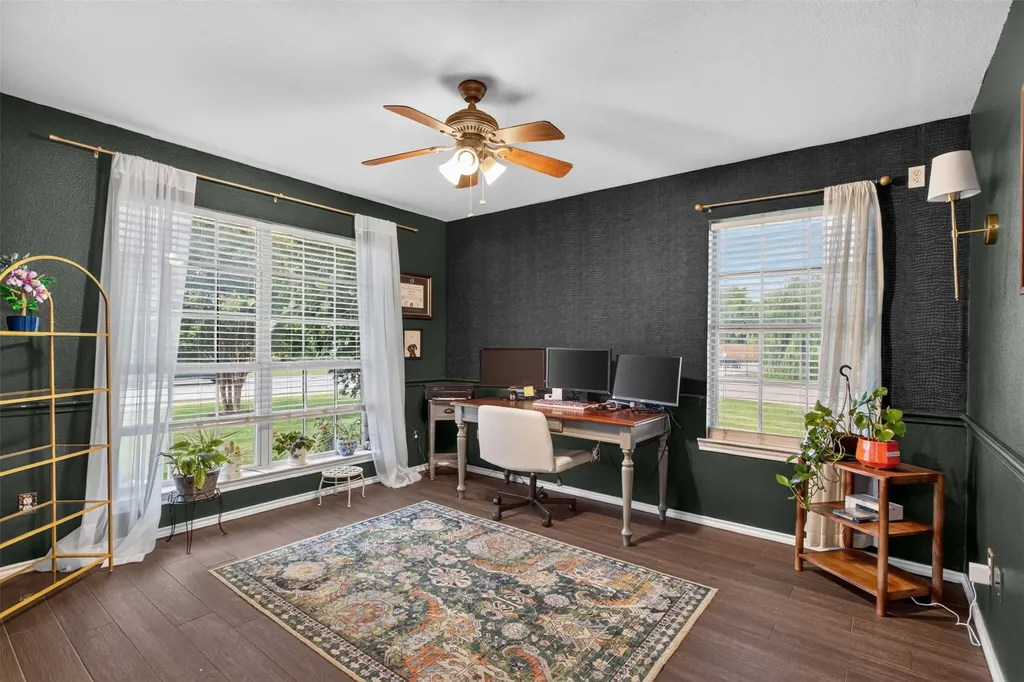 100 Radecke Road Krum TX 76249