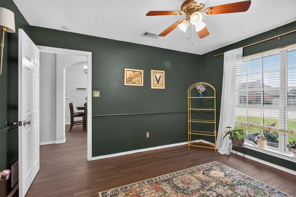 100 Radecke Road Krum TX 76249