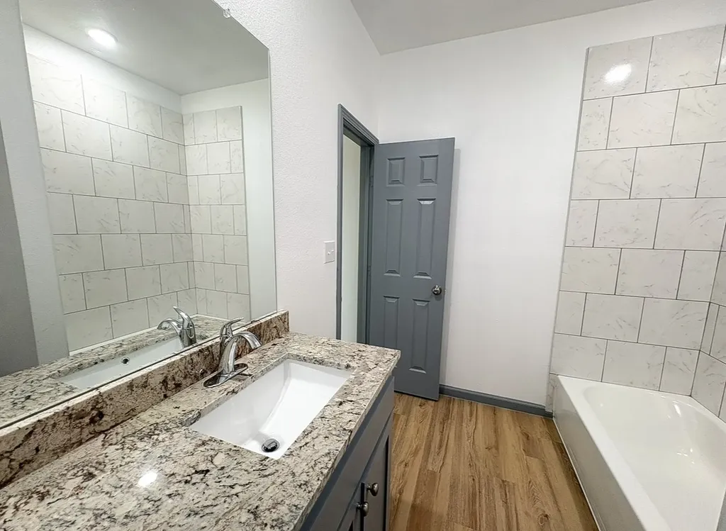 1009 Springview Lane Mabank TX 75147