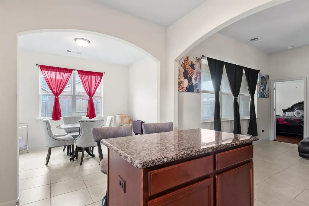 4129 Tower Lane Crowley TX 76036