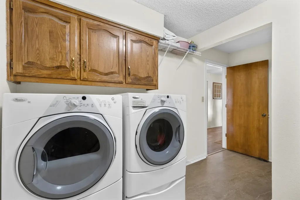 1 Cedar Bend Trail Lucas TX 75002