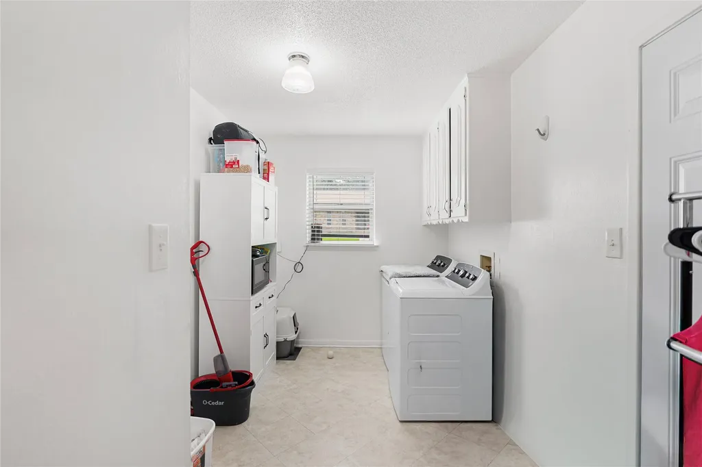 603 E 5th Street Muenster TX 76252