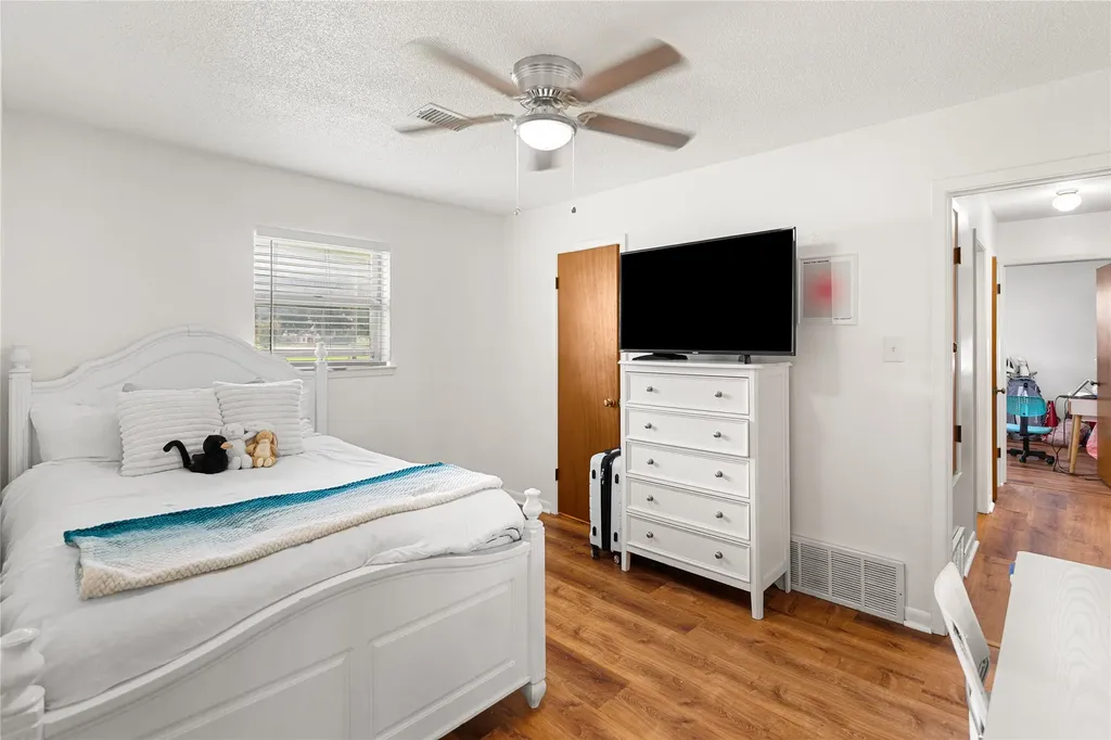 603 E 5th Street Muenster TX 76252