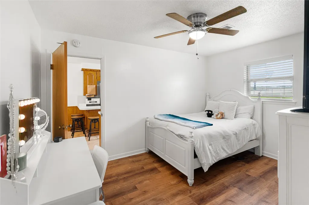603 E 5th Street Muenster TX 76252