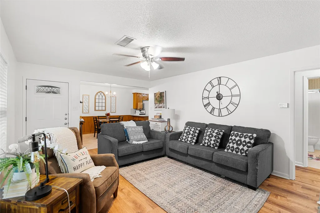 603 E 5th Street Muenster TX 76252