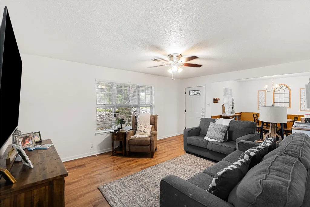 603 E 5th Street Muenster TX 76252