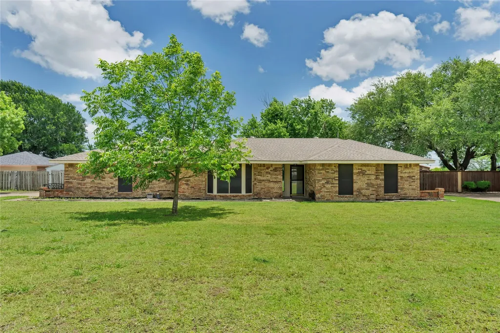108 Prairie Creek Road Red Oak TX 75154