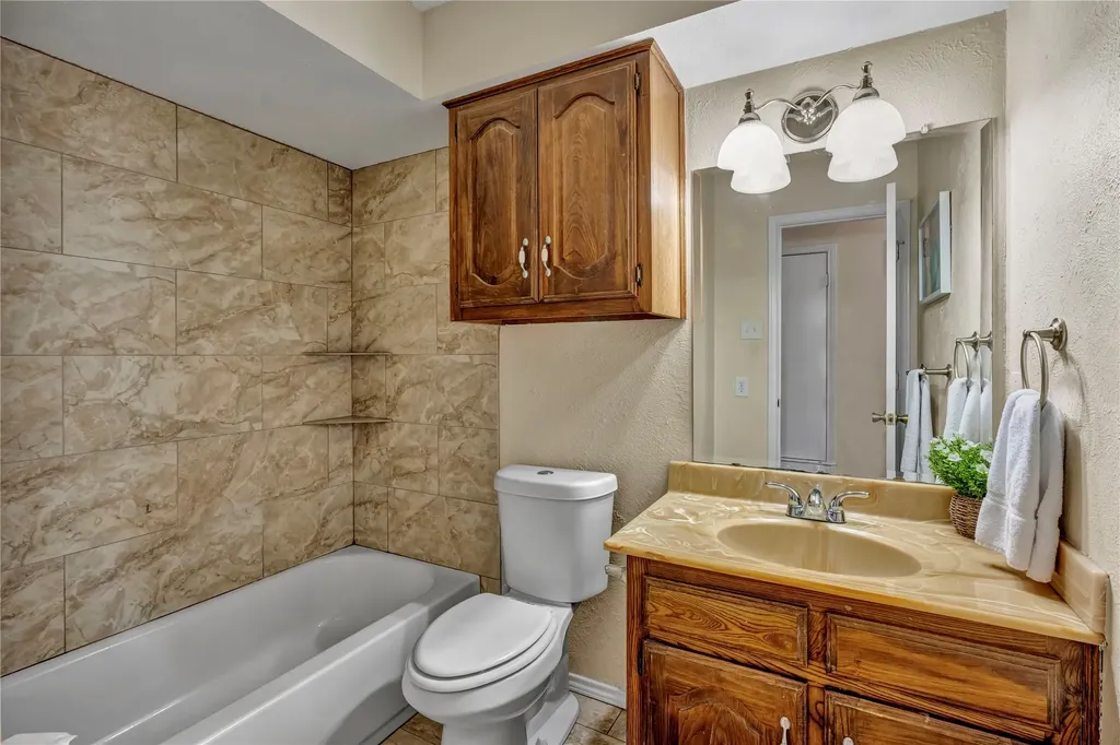 108 Prairie Creek Road Red Oak TX 75154