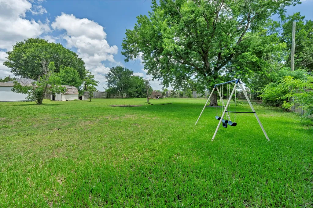 108 Prairie Creek Road Red Oak TX 75154