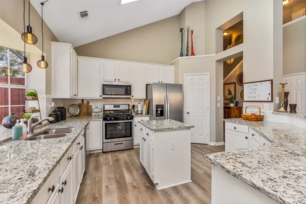 604 Grimsworth Court Allen TX 75002