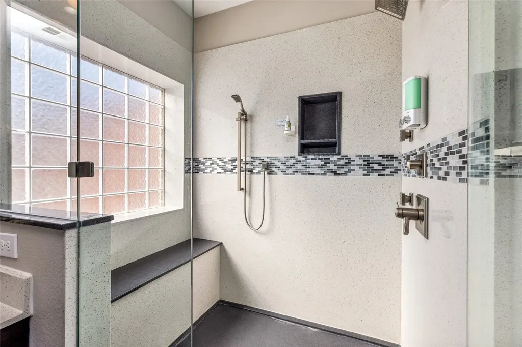 604 Grimsworth Court Allen TX 75002