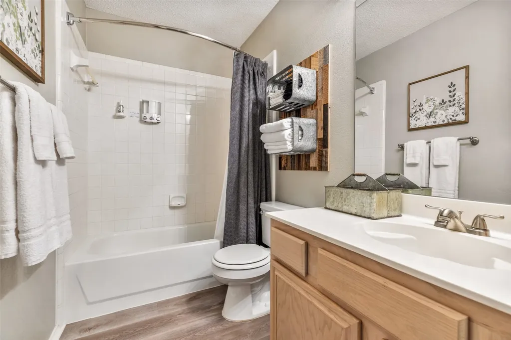604 Grimsworth Court Allen TX 75002