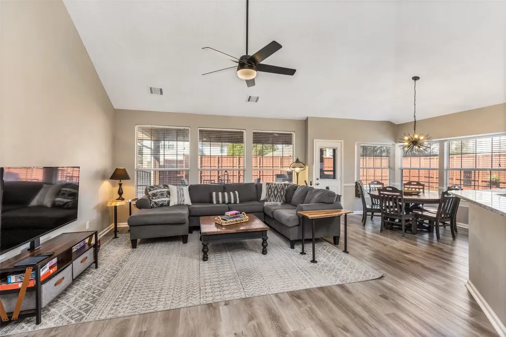604 Grimsworth Court Allen TX 75002