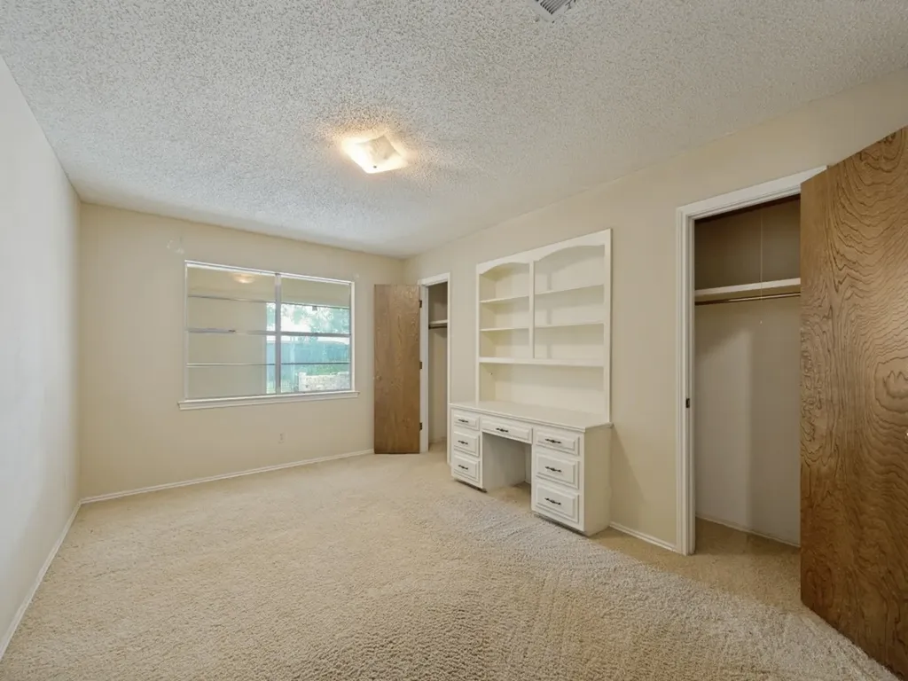 1404 Paisley Drive Arlington TX 76015