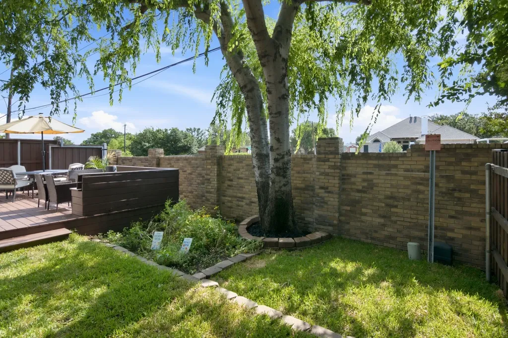 2069 Stillwater Place Lewisville TX 75067