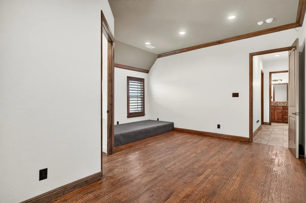 1201 Bluff Springs Drive Fort Worth TX 76052