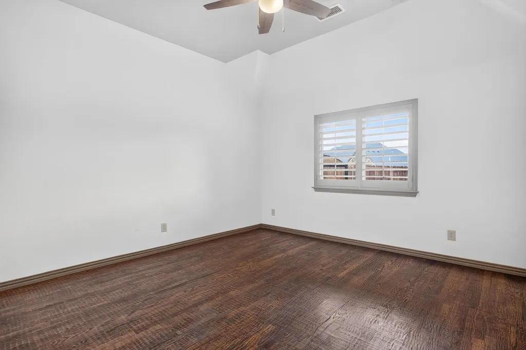 1201 Bluff Springs Drive Fort Worth TX 76052