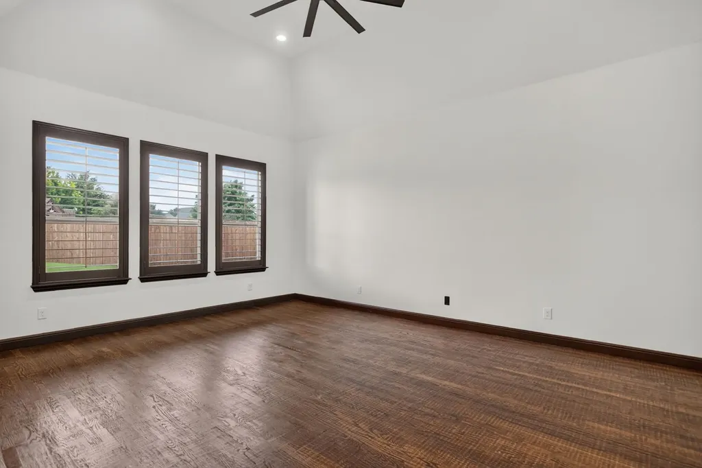 1201 Bluff Springs Drive Fort Worth TX 76052