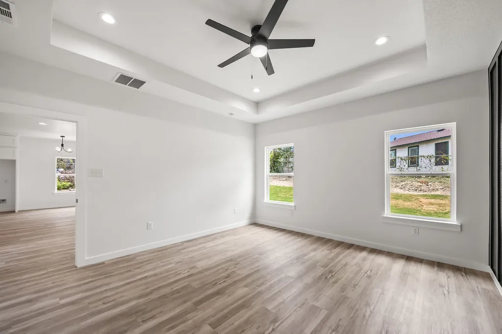 3005 Hanna Avenue Fort Worth TX 76106