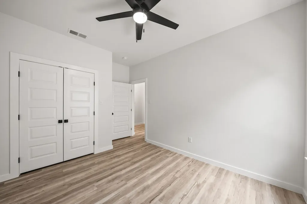 3005 Hanna Avenue Fort Worth TX 76106
