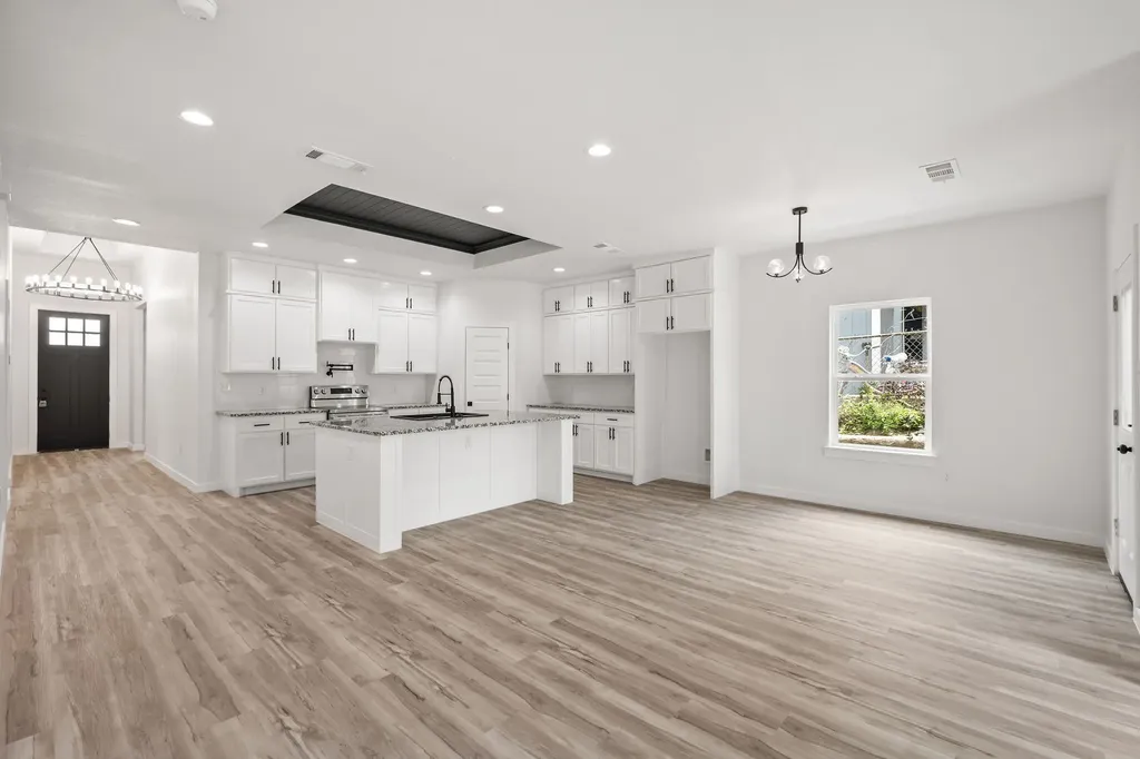3005 Hanna Avenue Fort Worth TX 76106