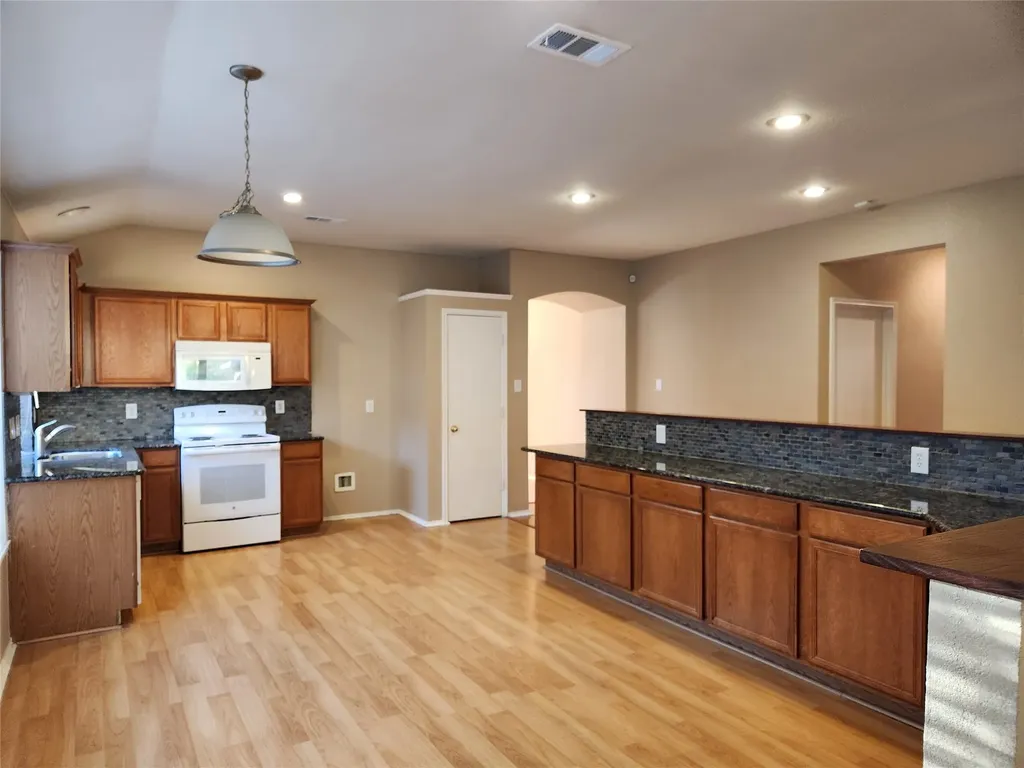 3913 Chimney Rock Drive Denton TX 76210