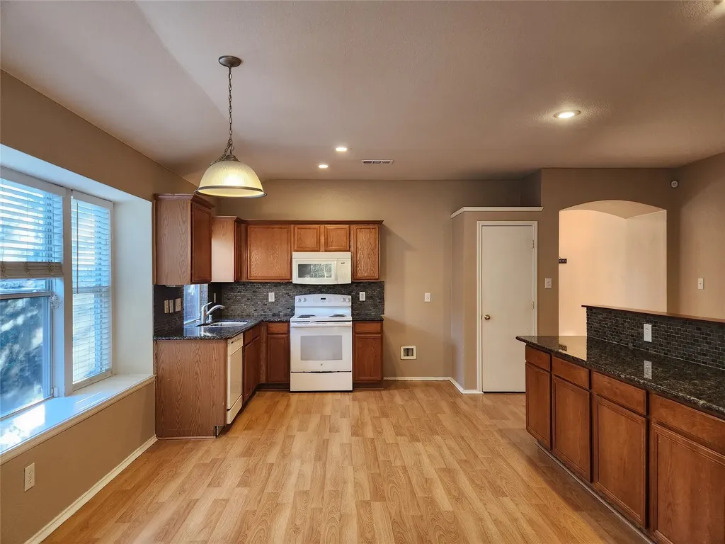3913 Chimney Rock Drive Denton TX 76210