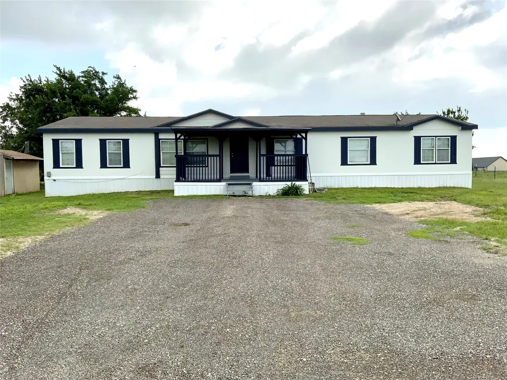 801 County Road 213 Venus TX 76084