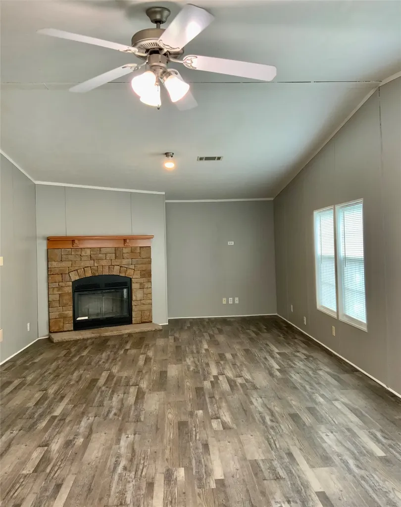 801 County Road 213 Venus TX 76084