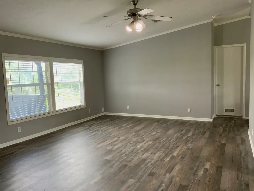 801 County Road 213 Venus TX 76084